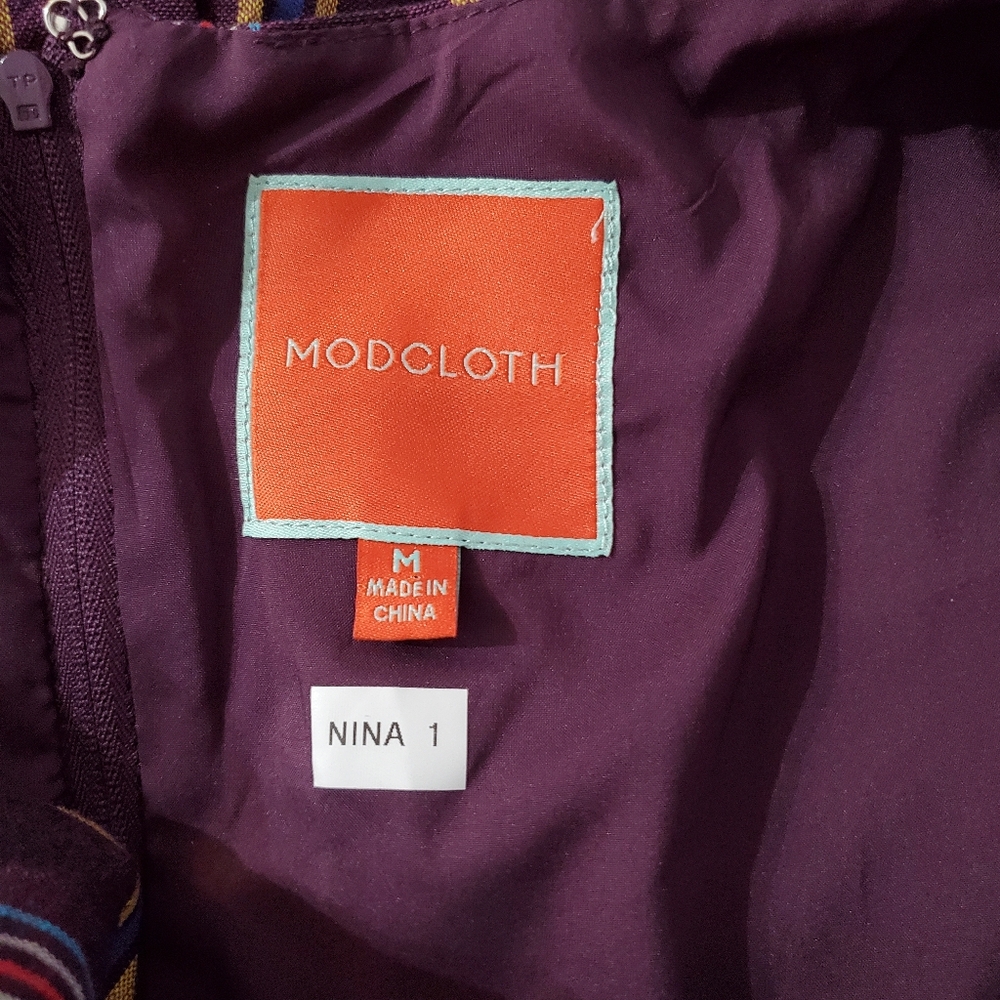 MODCLOTH M Purple Striped Sleeveless Fit & Flare Dress Pleats Pockets Lined EUC - Picture 2 of 14